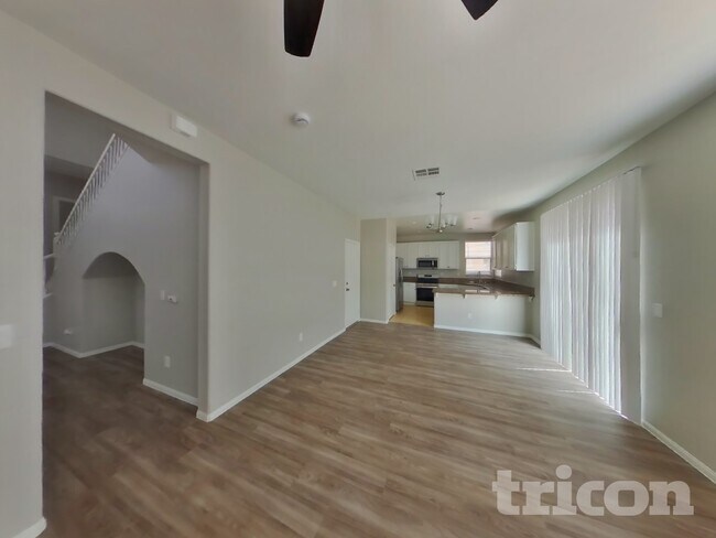 Foto del edificio - 5513 Doe Springs Pl