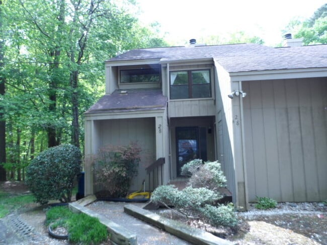 Photo - 4100 Five Oaks Dr House