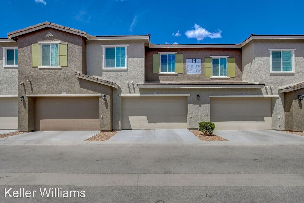 Primary Photo - 3 br, 2.5 bath House - 965 NEVADA STATE #1...