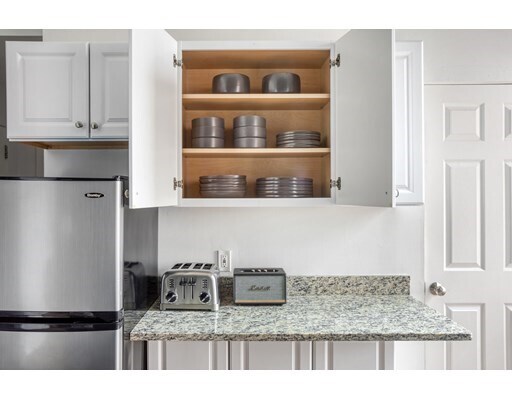 Foto del edificio - 541 E Broadway