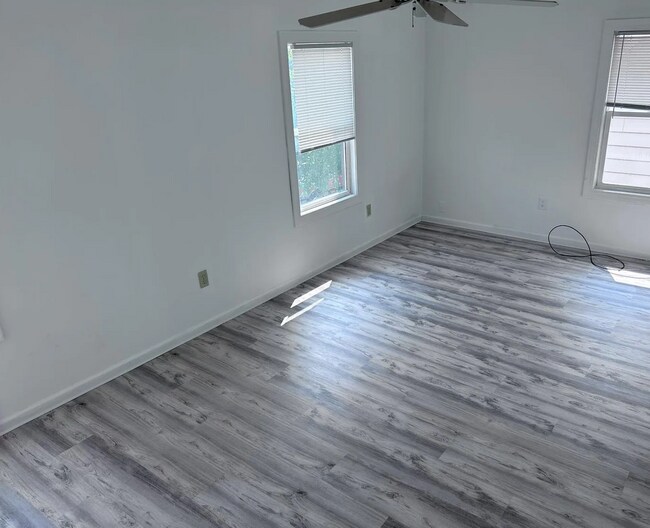 Building Photo - 3730 Ivy St