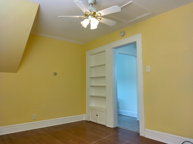 Foto del edificio - 25 Parkview Ave