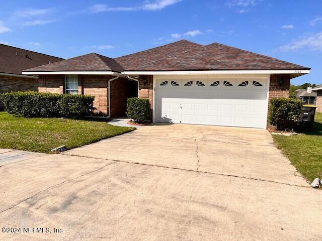 Foto principal - 7428 Cliff Cottage Dr