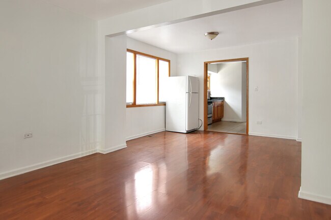 Foto del edificio - 2813 S LOOMIS St