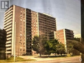 Building Photo - 180-180 Markham Rd