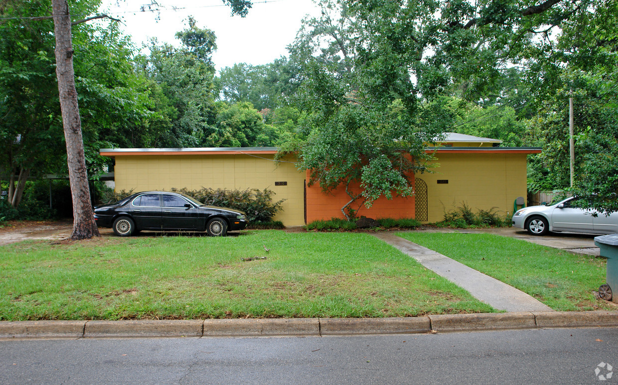 Building Photo - 518-524 9th Ave