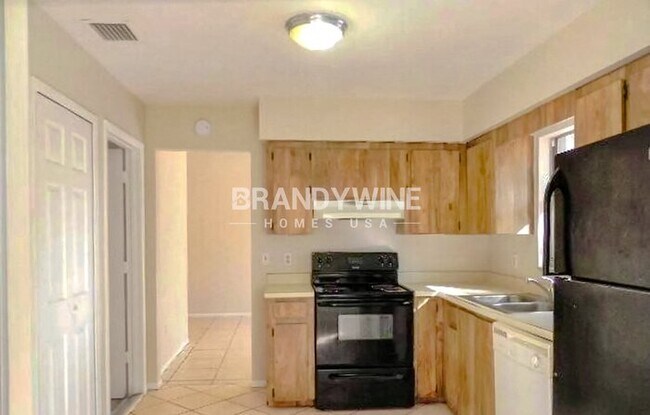 Building Photo - 3430 Jujube Dr