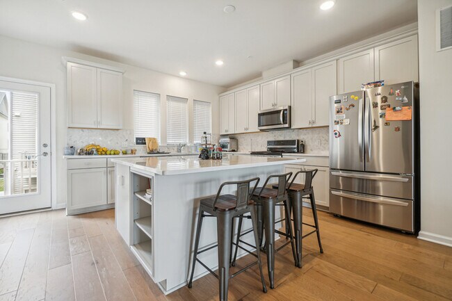Photo - 8 Haralson Ct Townhome