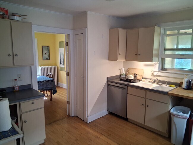 Cocina - 620 Sheldon St