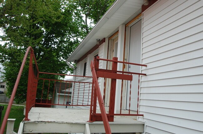 Foto del edificio - 1313-E S 9th Street