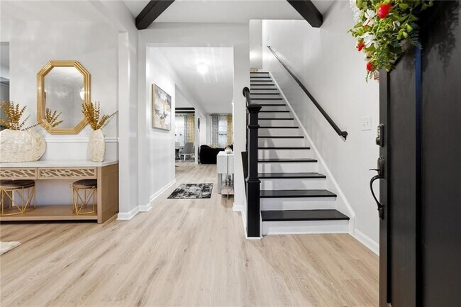Foto del edificio - 123 Possum Creek Ln