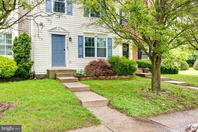 Foto del edificio - 8125 Gray Stone Ln