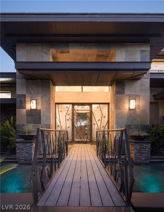 Building Photo - 17 Soaring Bird Ct