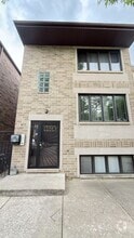Building Photo - 455 W 37th St