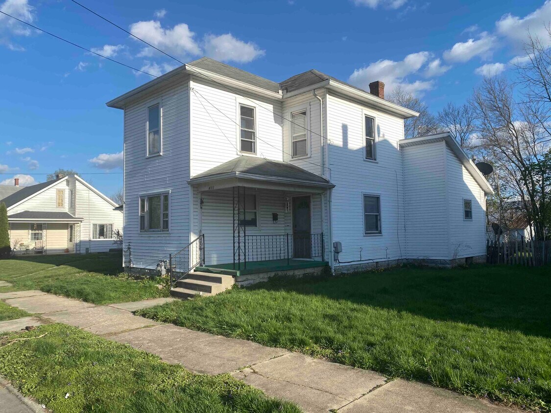 Primary Photo - 411 E Greene St