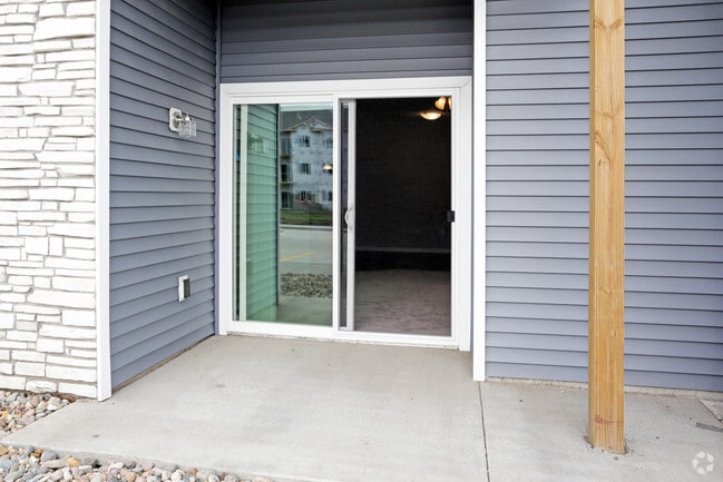 Alice Patricia Apartments Waukee Ia Apartments Com