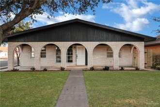 Building Photo - 2524 Fir Ave