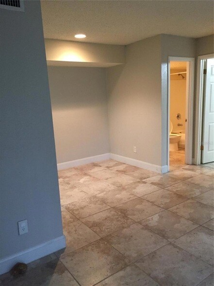 Foto del edificio - 3748 Idlebrook Cir