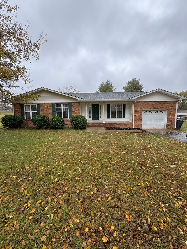 Foto del edificio - 4165 Hawkins Dr