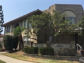 Building Photo - 17011 Sims Lane