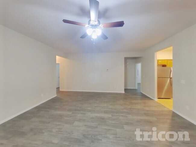 Foto del edificio - 7310 W St Charles Ave