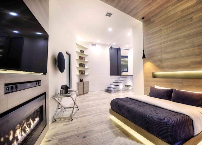 Foto del edificio - 8842 Evanview Dr