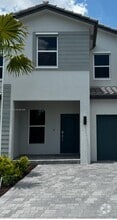 Building Photo - 132 SW 184th Way