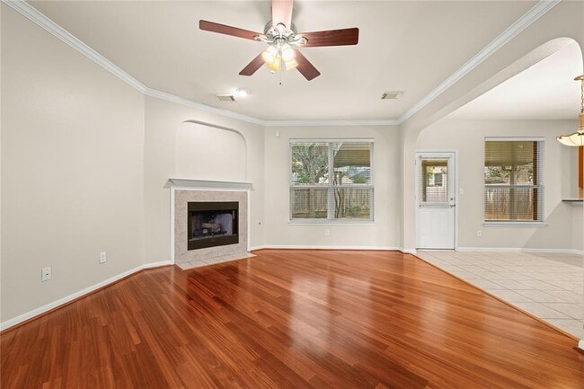 Building Photo - 5105 Hibiscus Valley Dr