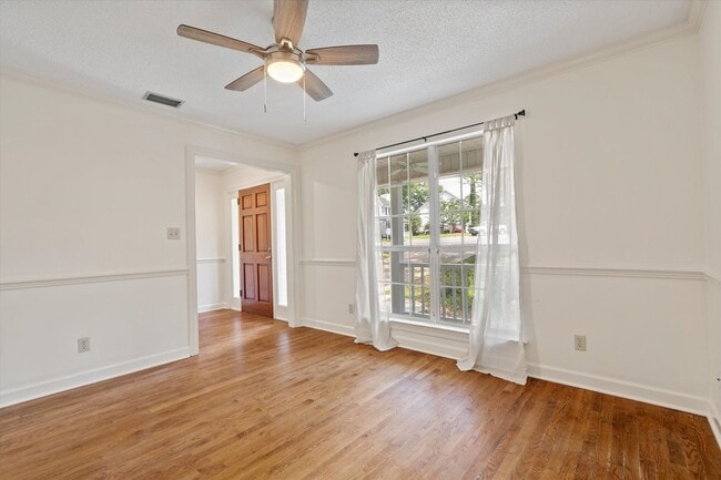 Building Photo - UPCOMING LISTING IN LAKE FOREST SUBDIVISION