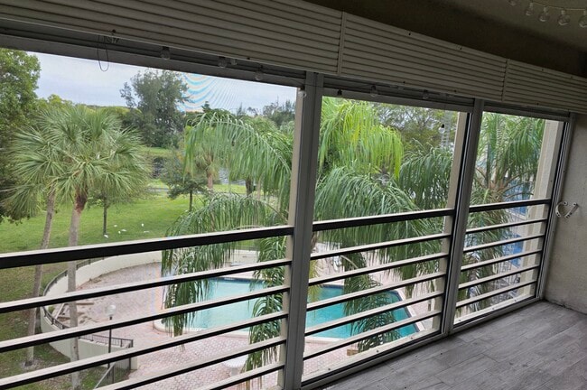 Photo - 2312 S Cypress Bend Dr Apartment