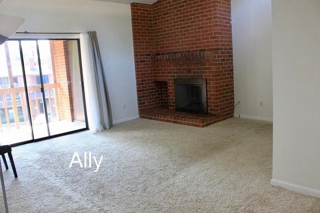 Photo - 140 Green Turtle Ln Apartment