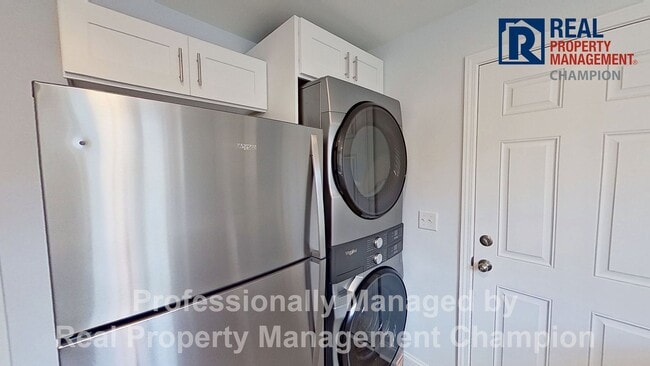 Building Photo - Recently Updated 2 BD/1 BA Home in the Heart of Wilmington