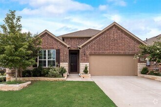 Building Photo - 2501 Temple Dr
