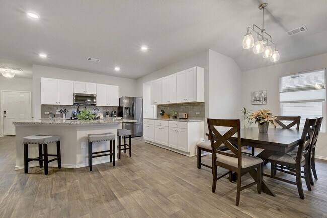 Building Photo - 6012 Xene Dr