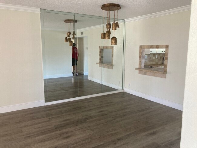 Foto del edificio - 9374 SW 3rd St