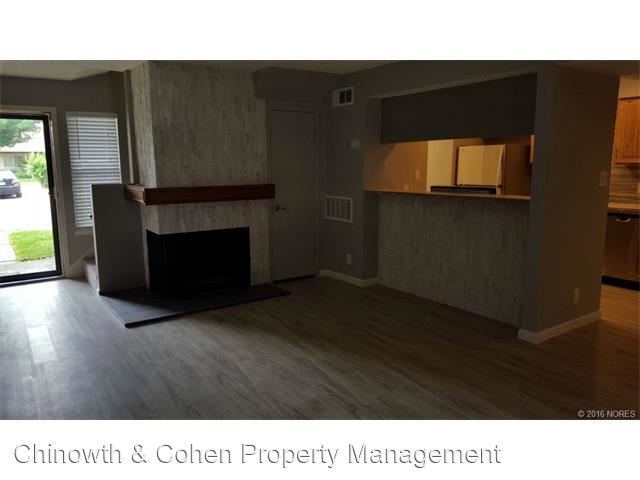 Building Photo - 2 br, 2 bath House - 2216 E 66th Pl Unit 1802