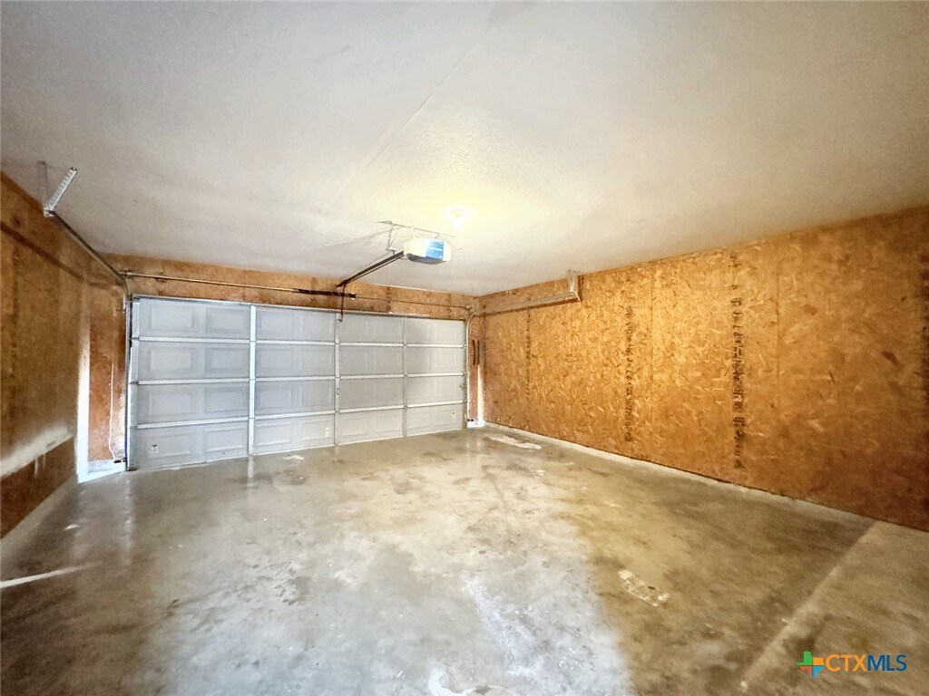 Foto del edificio - 831 Sagewood Trail