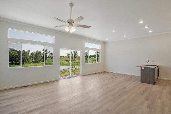 Building Photo - Clear Ridge & Jackson Heights Townhomes