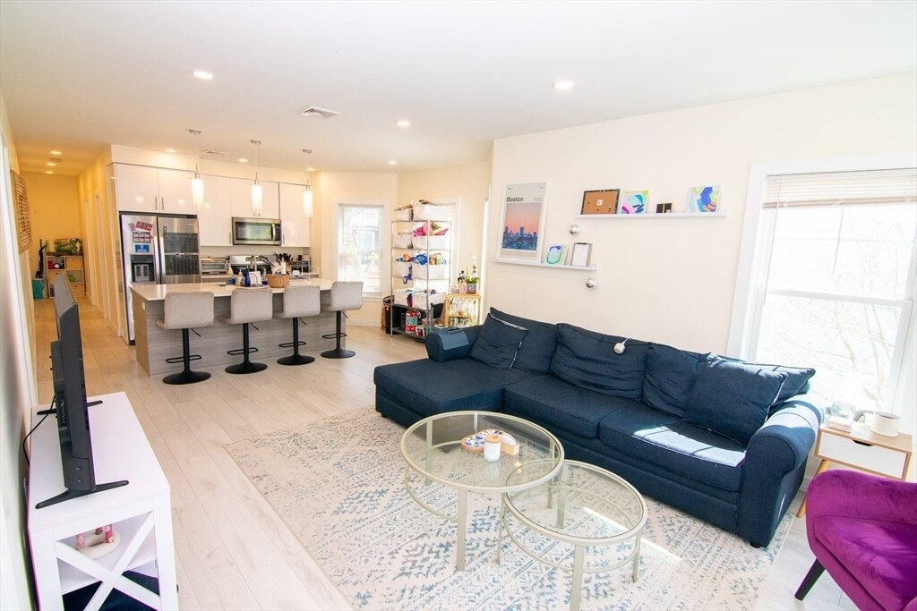 Foto principal - 3 Evergreen Ave