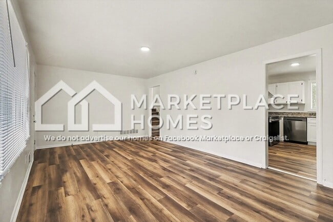 Foto del edificio - 3963 Rockey Valley Dr