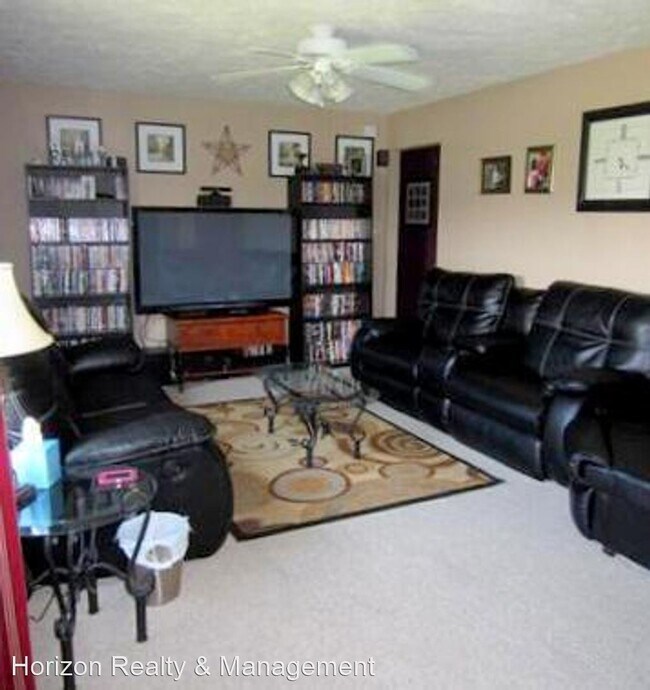 Foto del edificio - 3 br, 1.5 bath House - 118 Grant Ave
