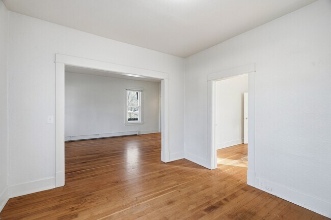 Foto del edificio - 3027 S Arthur St