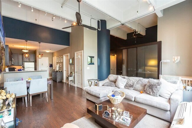 Foto del edificio - 1500 Hudson St