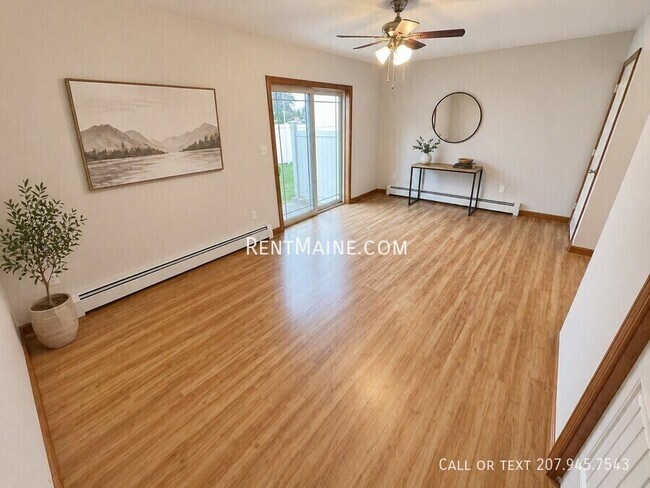 Foto del edificio - 208 Western Ave