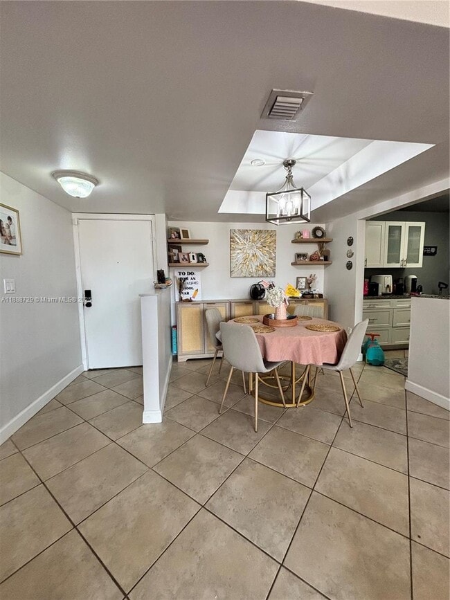 Foto del edificio - 10425 SW 112th Ave
