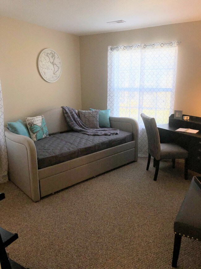 Arbor Trails Apartments in Saginaw, MI