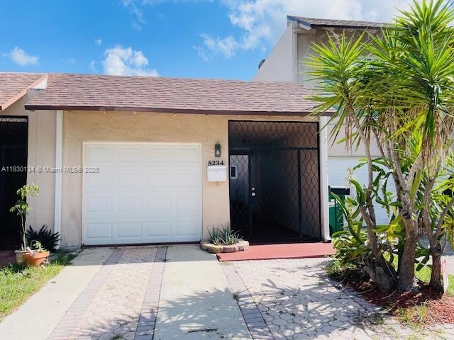 Foto del edificio - 8234 SW 103rd Ave