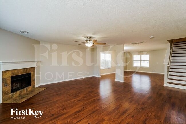 Building Photo - 15827 Brisbane Dr