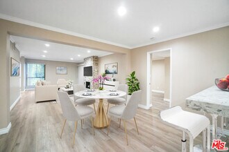 Building Photo - 15233 Magnolia Blvd