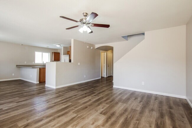 Foto del edificio - 8465 W Riley Rd